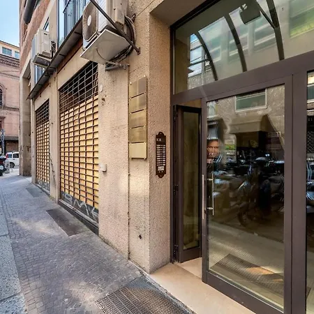 10min Dalle Due Torri, Rifugio Di Design A Bologne