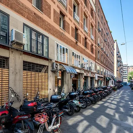 10min Dalle Due Torri, Rifugio Di Design A Bologne